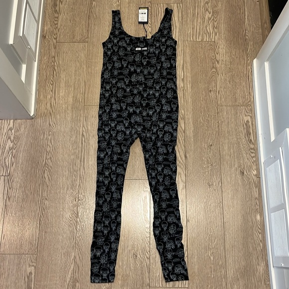 Brand new Smash and Tess x Star Wars collab Cozy Terra romper XS - Picture 2 of 2